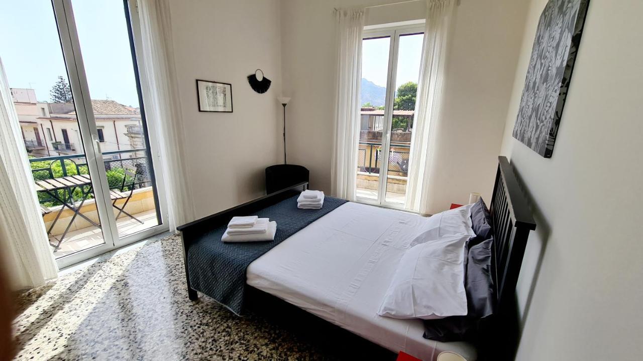 Arima Mondello Apartment Exterior foto